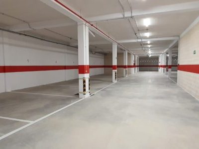 Plazas de parking para alquilar por horas, días y meses